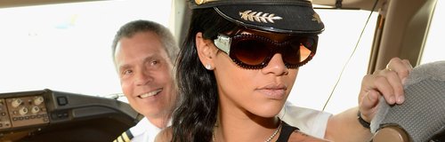 Rihanna in the cockpit of plane