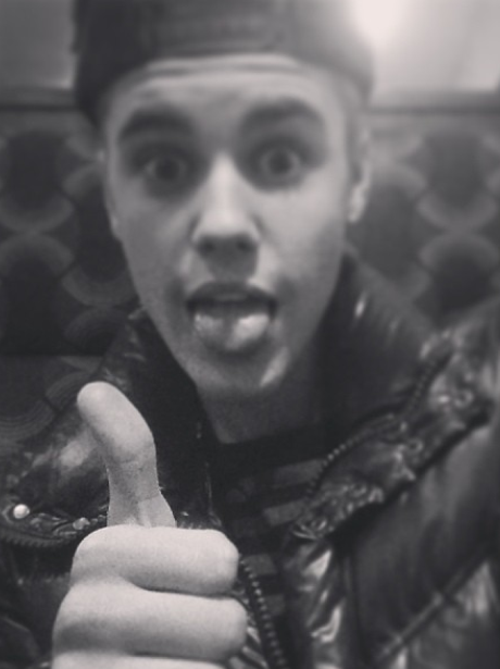 47 Justin Bieber Selfies Capital