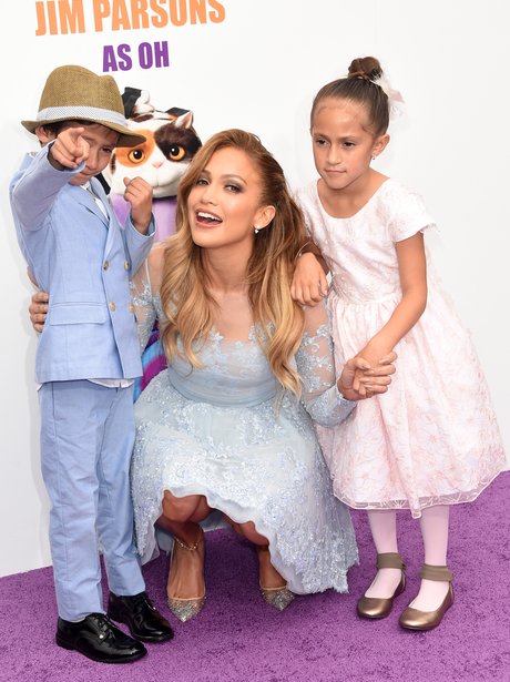 Yummy mummy Jennifer Lopez proves she's the coolest mum around, taking ...